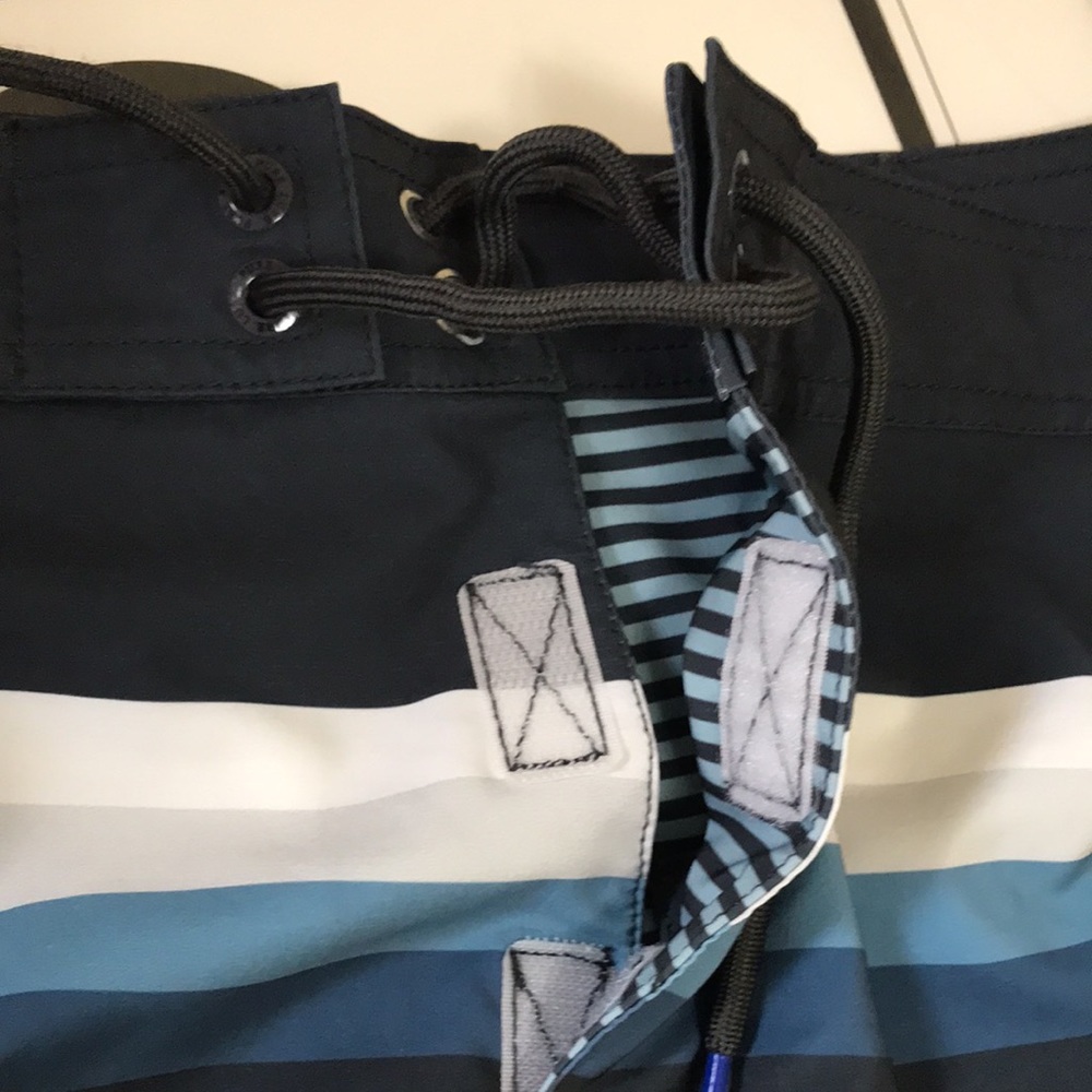Pure Lure Long Rigger Reversible Board Short - Picture 12 of 16